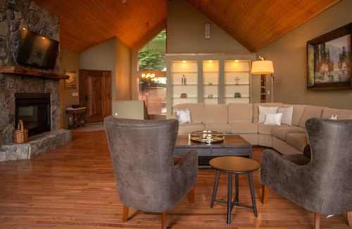 Mountain Air House | Fairway to Heaven- Club Access