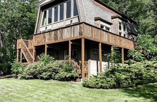 Basye House | Fairway