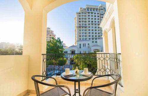 Al Hamra Village Villa | Fairways 5 Bedroom Villa With Plunge Pool And Bbq