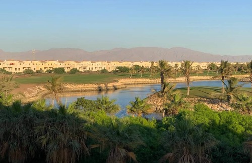Al Hamra Village Villa | Fairways 5 Bedroom Villa With Plunge Pool And Bbq