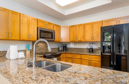 Kapolei Condo | Fairways Ko Olina 27H: Your Ultimate 3BR Retreat in Hawaii with Resort Access