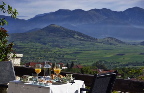 Levidi Villa | FAIRY TAILE LUXURY STONE VILLA 50min FROM NAFPLIO - TRIPLE ROOM - PET FRIENDLY