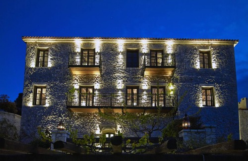 Levidi Villa | FAIRY TAILE STONE VILLA ON WAY TO ANCIENT OLYMPIA - DOUBLE ROOM-PET FRIENDLY