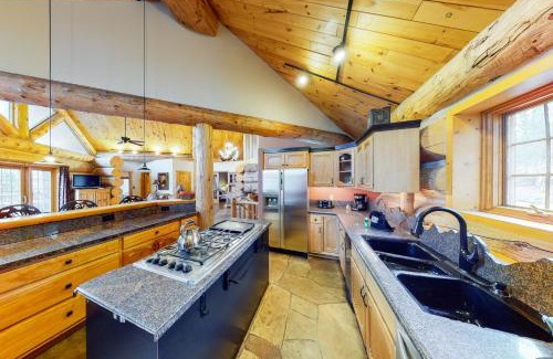 Summit Cove House | Fairy Tale House