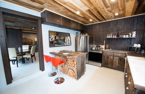 Sugar Grove Cabin | Fairytale Barn: Hot Tub, Trout Stream & Petting Zoo?