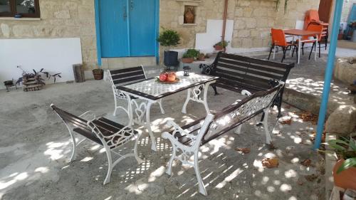 Simou House | Faith's Stone House
