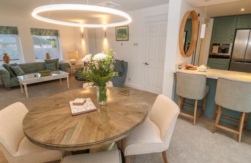 Mylor Churchtown Apartment | Fal View