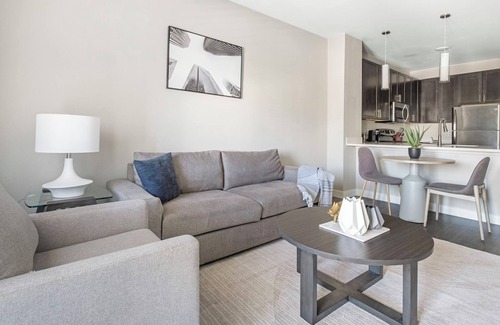 Katy Apartment | Falcon - 1BD 4 - One Bedroom Apartment, Sleeps 2