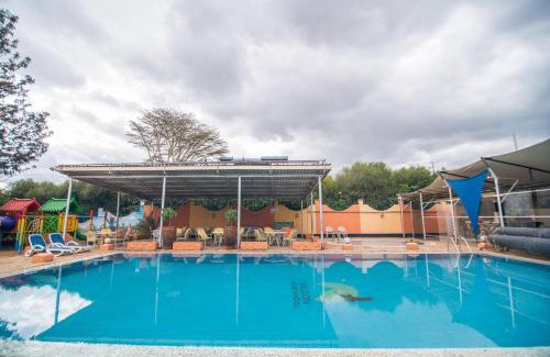 Nanyuki Hotel | Falcon Heights Hotel