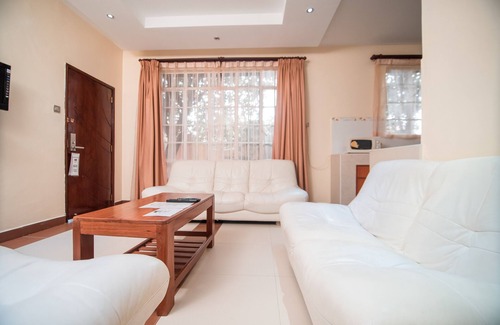 Nanyuki Hotel | Falcon Heights Hotel