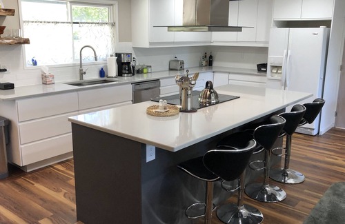 Rockaway Beach House | Falcon House - Modern ranch next to city park and just 5 blocks from the beach.