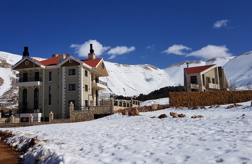 Al Arz Ski Chalet | Falcon Peak - Two Bedroom Apartment 1st Floor