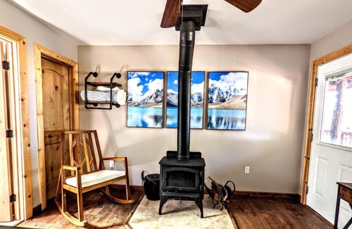 Pauma Valley Cabin | Falcon's Chalet- Cabin