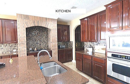 Clodine House | Falcon ❤️ Texas size -Huge house-Houston 6 bedrooms -10 beds