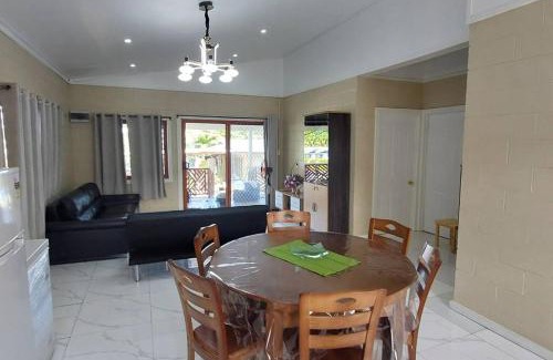 Savaia House | Fale Mailani-2 rooms/AC/hotwater