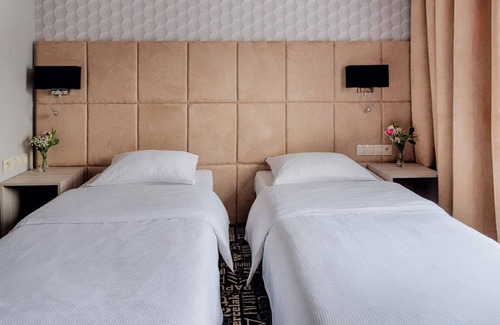Raszyn Hotel | Falenty Biznes i Wypoczynek