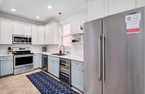 Clipper Cove House | Fall Break | Beach, Pool & Dog-Friendly