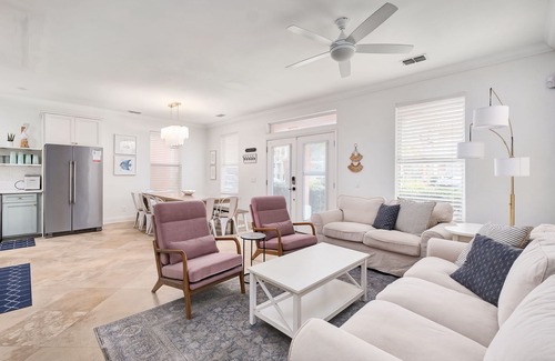 Clipper Cove House | Fall Break | Beach, Pool & Dog-Friendly