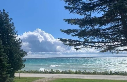 St Ignace House | Fall color dates, Lots of space for Upper Peninsula getaway. Book October now