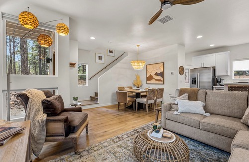 Flagstaff House | Fall Colors R Coming! | Enjoy our Local Discounts