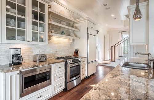 Gulf District House | Fall Dates Available! Gulf Views! WaterColor Beach Club Access! Steps to the Beach! Bikes!