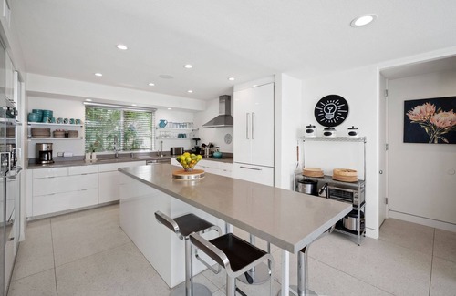 Twin Palms House | Fall Dates Available! Mid-Century home with Private Pool, Spa, and Mountain Views!