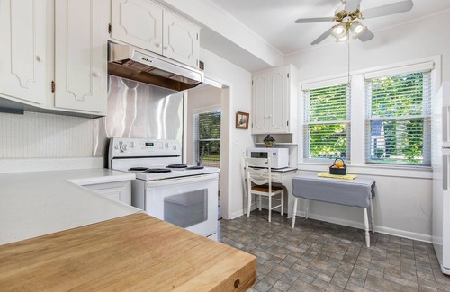 South Haven House | Fall Dates Available!