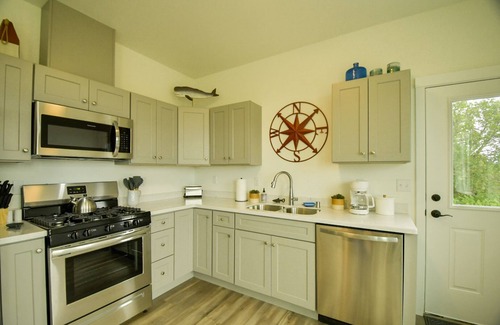 Kachemak House | Fall Deals! Panoramic Ocean and Mountain Views!