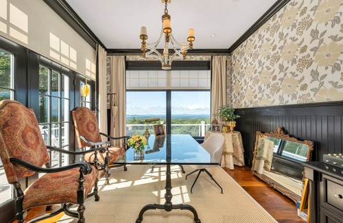 Tuftonboro House | Fall foliage coming soon!