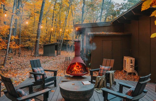 Woodstock House | Fall Foliage Getaway!