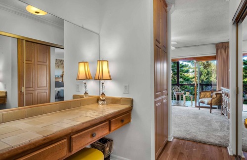 Hollywood Hills Apartment | Fall for This Sale - 25% Off