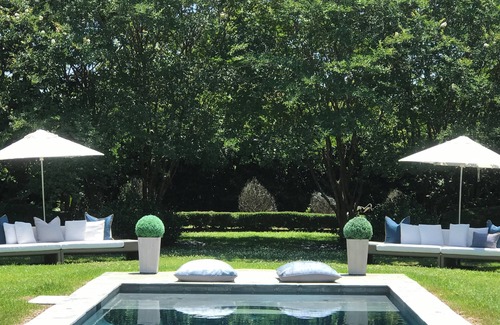 Carriere Cottage | Fall in LOVE with The Infinity Stay Collection and enjoy the Magic it offers.