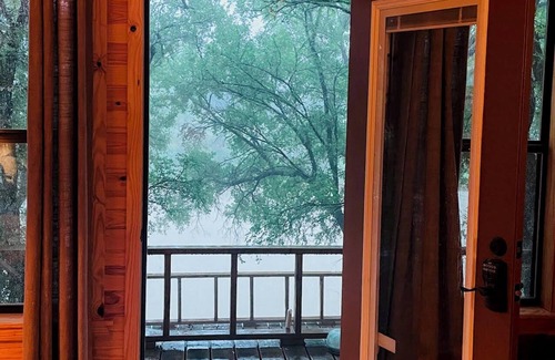 Graham Cabin | Fall is headed our way- book your Brazos River getaway soon!