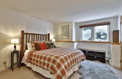 Central Vermont- Killington Apartment | Fall Line Condo A5 condo
