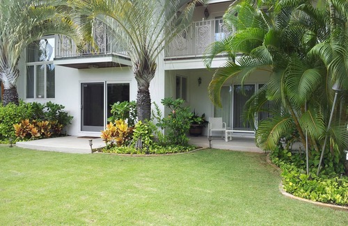 Kahala House | Fall Price Drop! Exclusive & Private Gated Estate, Large Family Oasis Hideaway
