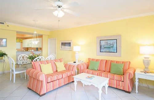 Four Mile Village Condo | FALL RATES, MAKE US AN OFFER 3BR/3BA Tops'l Resort, Stunning Views