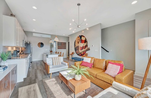 Talbot's Corner House | Fall rooftop deck, ping pong, grill near Broadway and Nissan Stadium