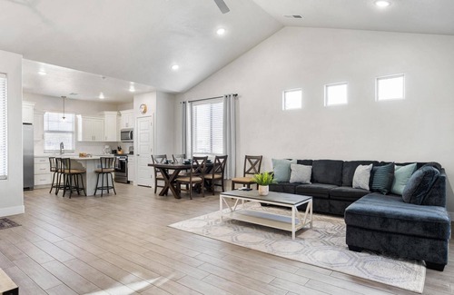 Sienna Hills House | Fall Special! 10% off until November 21!