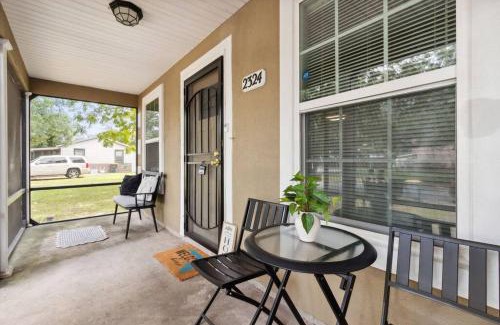Grand Park House | Fall Special Save 10 percent this month Jax getaway!