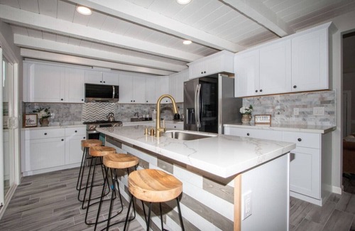 Fallbrook House | Fallbrook's Finest Hideaway House - Pool, Game Rm