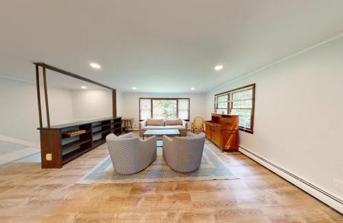 Readfield House | Falling Pines