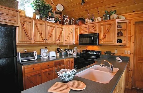 Bryson City Cabin | Falling Waters - Free Estate Tours - Secluded Luxury Cabin - Near Majestic River