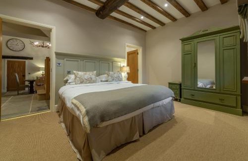 Ringstead House | Fallow Folly