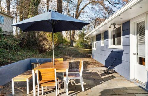 West Falls Church House | FallsChurch, Tysons Corner, Dulles airport, DC