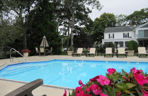 Falmouth Heights Hotel | Falmouth Heights Motor Lodge
