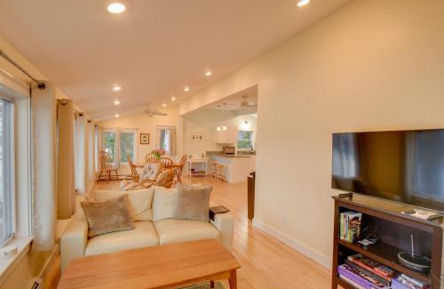 Falmouth House | Falmouth Vacation Rental On Highland Lake!