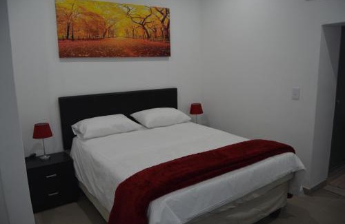 Mowbray House | Fama Lodge Rm13