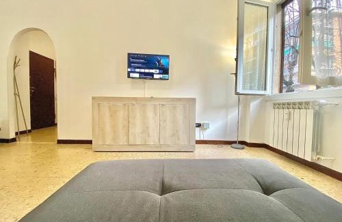 Binda Apartment | Famagosta Home, Navigli Style, spazioso e confortevole per gruppi e famiglie, a piedi da Metropolitana Famagosta, per Stazione Centrale e Garibaldi