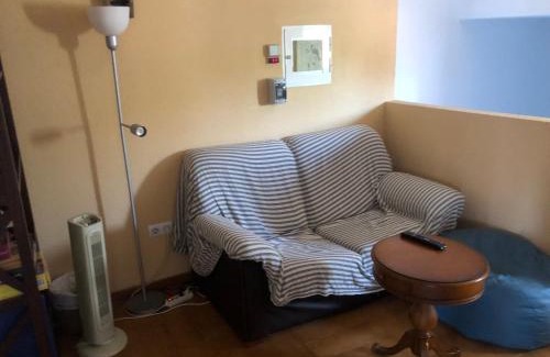 Sevilla Este House | Familia anfitriona acoge