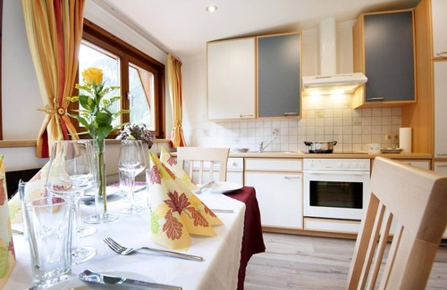 Bockstein Bed & Breakfast | Familien Appartement Patschgstuhl - Alpinspa zur Post